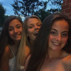 Meet your Posher, Sophia